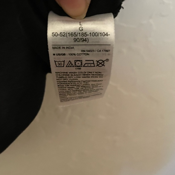 Banana Republic Men’s Luxury Touch Performance t-shirt. Black. Large. EUC. - Picture 8 of 8